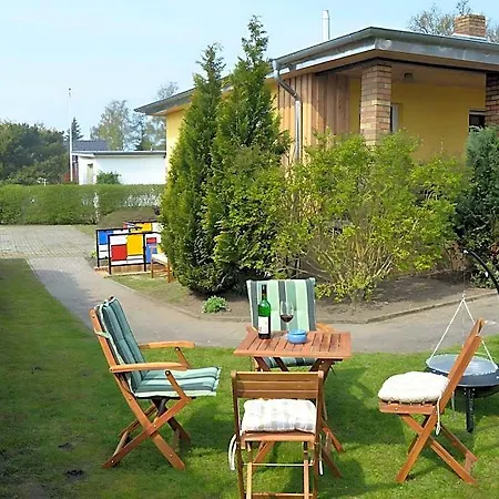 Hotel Charmante Vincent In Strandnaehe Poel